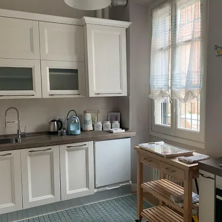 Διαμέρισμα Secret Garden And Cozy Flat *