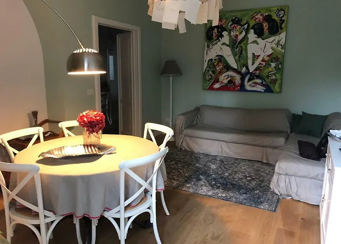 Lejlighed Secret Garden And Cozy Flat *