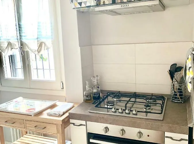 Lejlighed Secret Garden And Cozy Flat *