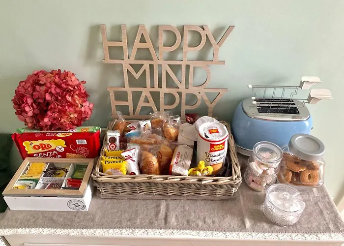 Secret Garden And Cozy Flat